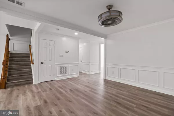 917 BOOM WAY, Annapolis, MD 21401