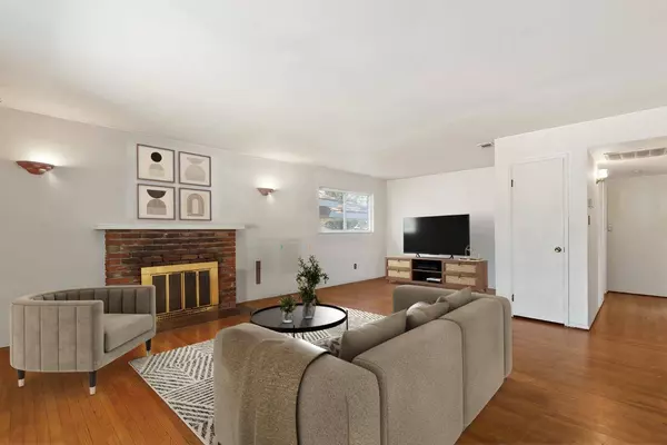 708 Potomac AVE, Sacramento, CA 95833