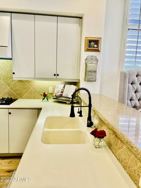 9455 E CAVALRY Drive, Scottsdale, AZ 85262