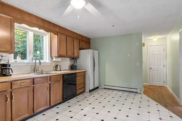 221 Stevens St, Marlborough, MA 01752