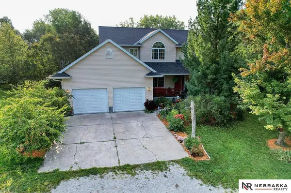 960 N 32nd Road, Otoe, NE 68417