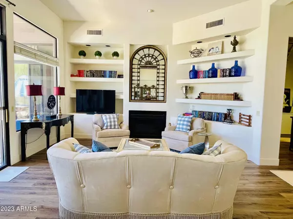 9455 E CAVALRY Drive, Scottsdale, AZ 85262