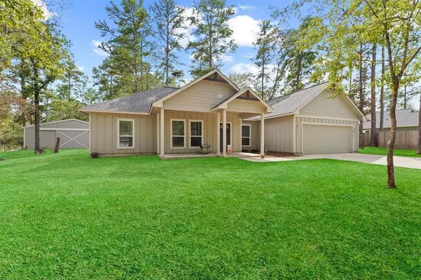 11076 Greenway DR, Plantersville, TX 77363