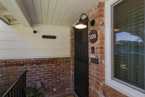 5328 Callister AVE, Sacramento, CA 95819