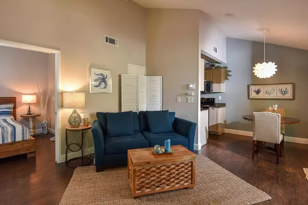 5711 Makati CIR G, San Jose, CA 95123