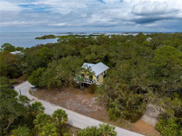 12631 HODGSON AVE, Cedar Key, FL 32625
