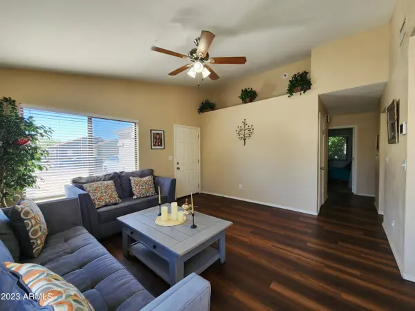 3118 W VIA MONTOYA Drive, Phoenix, AZ 85027