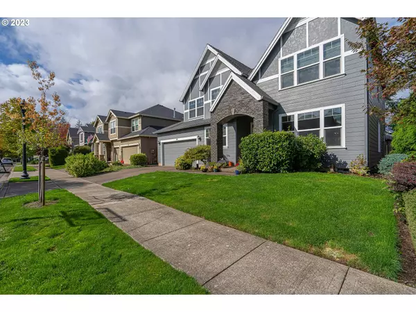 3701 GRAND OAK DR, Newberg, OR 97132