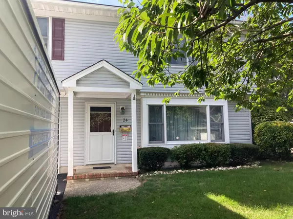 24 BROAD ST, Matawan, NJ 07747