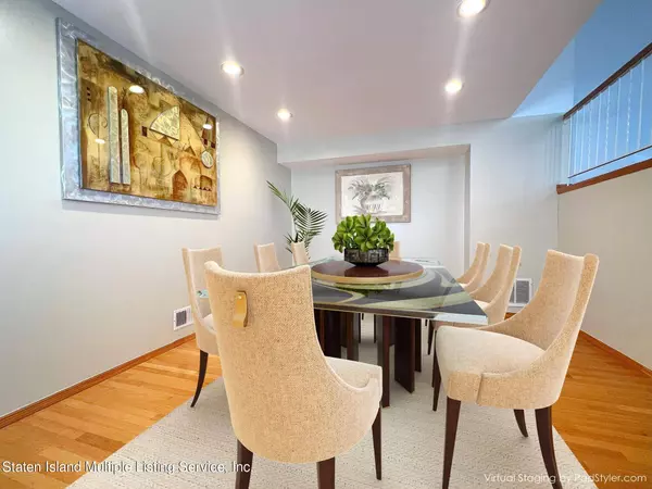 107 Mcveigh Avenue, Staten Island, NY 10314