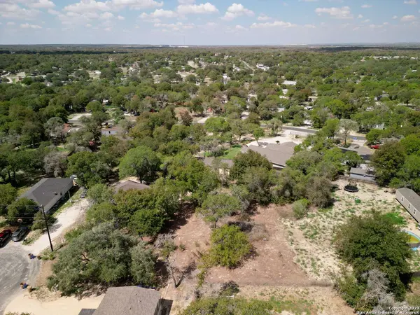 4511 Desert Winds, Elmendorf, TX 78112