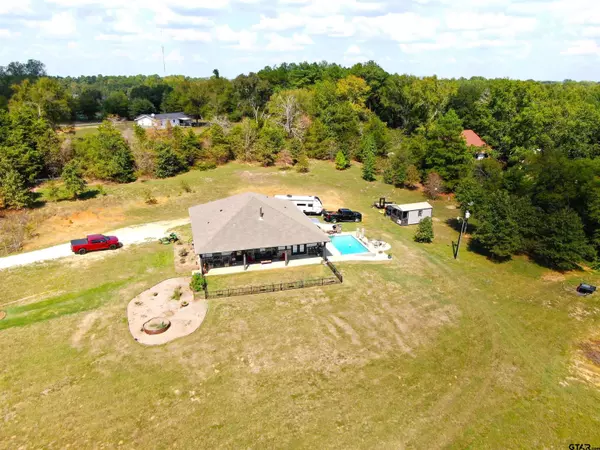 18277 County Road 2142, Troup, TX 75789