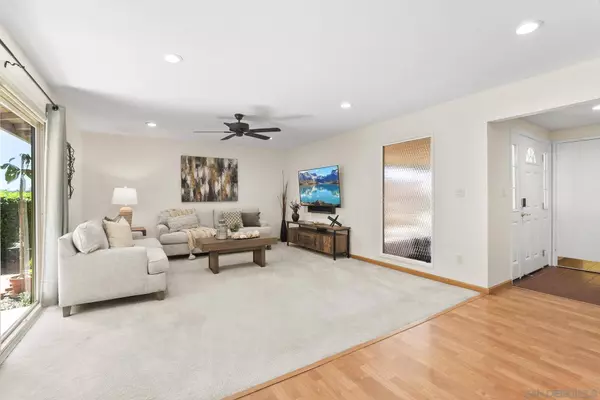 1874 Fairway Park #A, Escondido, CA 92026