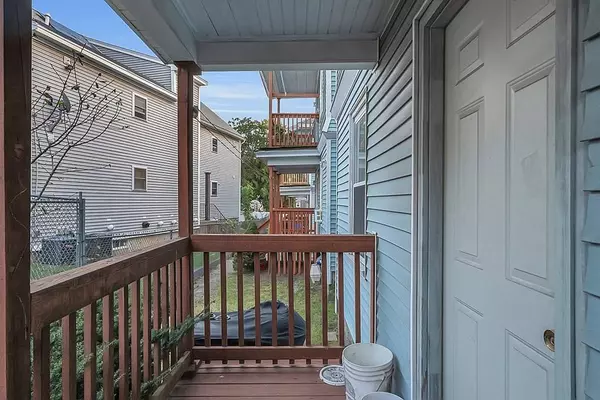 71-77 Florence Ave, Lawrence, MA 01841