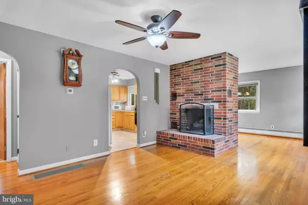 1515 MAYS LANDING RD, Hammonton, NJ 08037