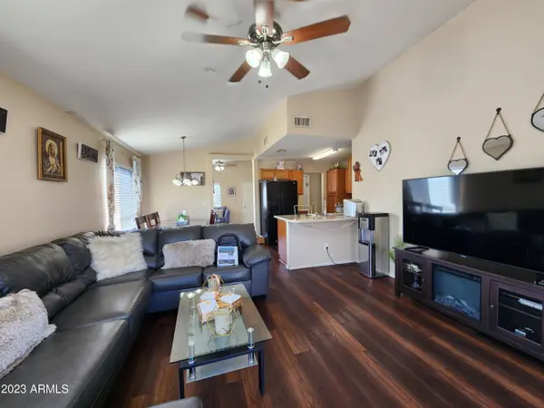 3118 W VIA MONTOYA Drive, Phoenix, AZ 85027