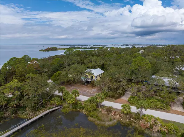 12631 HODGSON AVE, Cedar Key, FL 32625