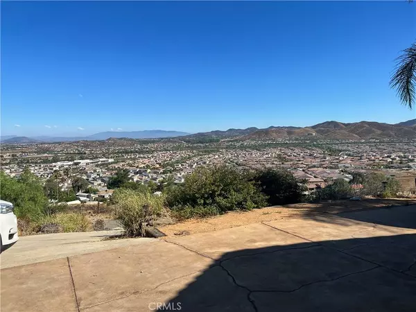 29325 Sypus CT, Menifee, CA 92587