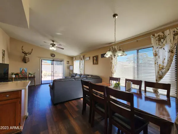 3118 W VIA MONTOYA Drive, Phoenix, AZ 85027