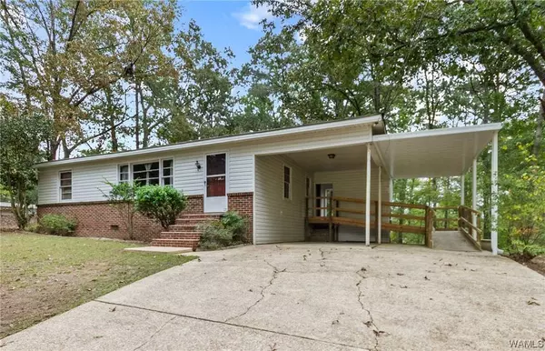 5605 CYPRESS VIEW LN, Northport, AL 35473