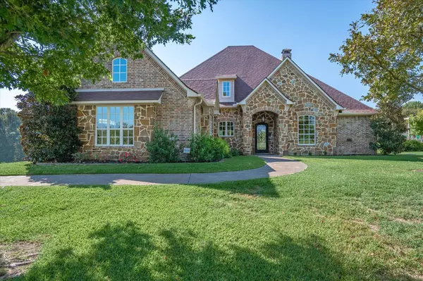 19270 County Road 4126, Lindale, TX 75771