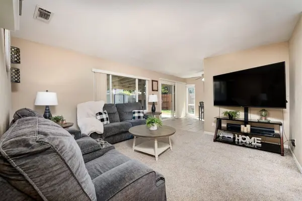 7224 Candlestick, Sacramento, CA 95842