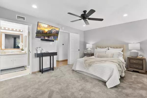 1874 Fairway Park #A, Escondido, CA 92026