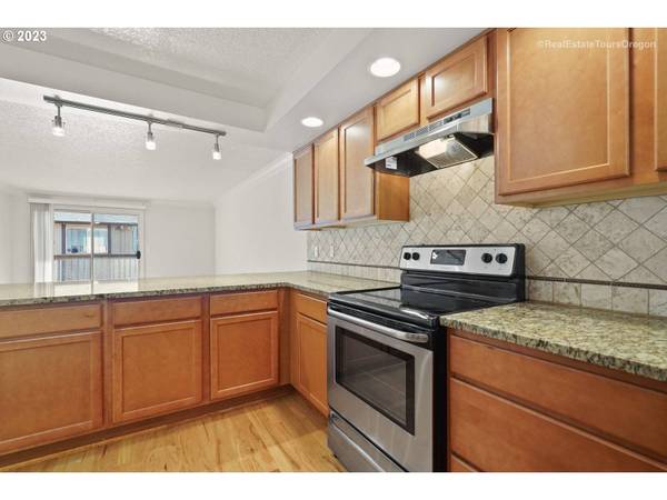 3404 19TH AVE #207, Forest Grove, OR 97116