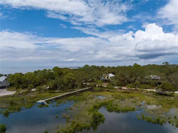 12631 HODGSON AVE, Cedar Key, FL 32625