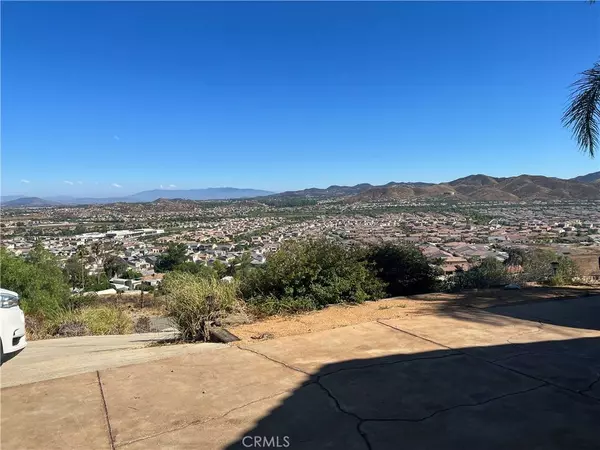 29325 Sypus CT, Menifee, CA 92587