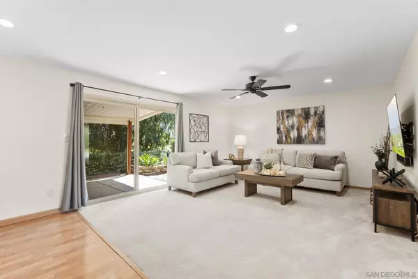 1874 Fairway Park #A, Escondido, CA 92026