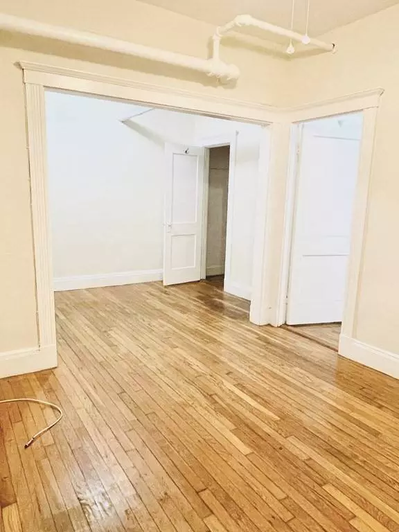 35 Mount Hood Rd #14, Boston, MA 02135