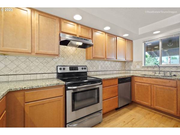 3404 19TH AVE #207, Forest Grove, OR 97116