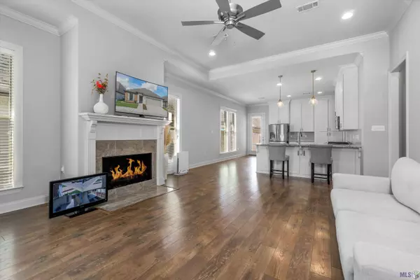 12434 GRAND VILLA CT, Baton Rouge, LA 70817