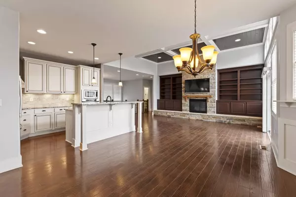 2714 Caden CT, Westfield, IN 46074