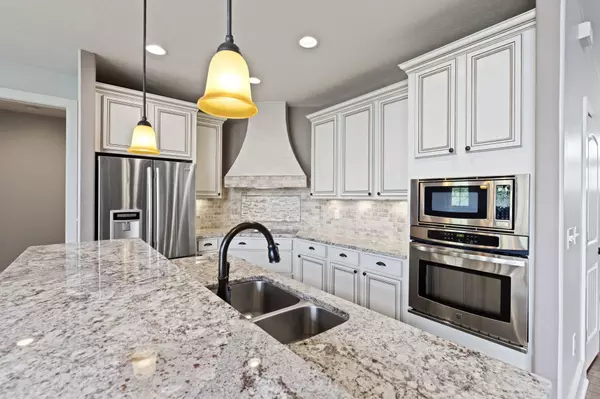 2714 Caden CT, Westfield, IN 46074