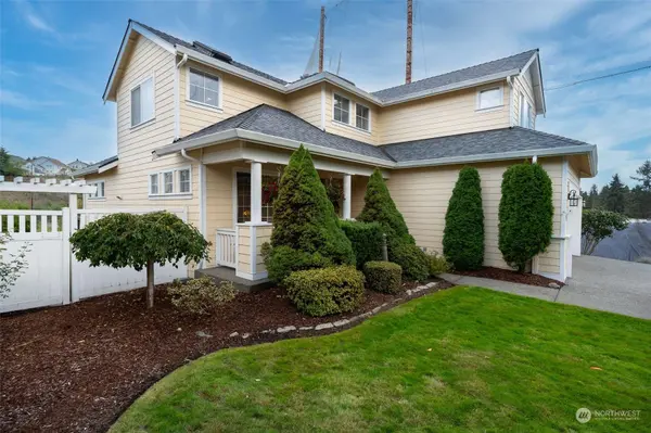 4101 Fairwood BLVD NE, Tacoma, WA 98422