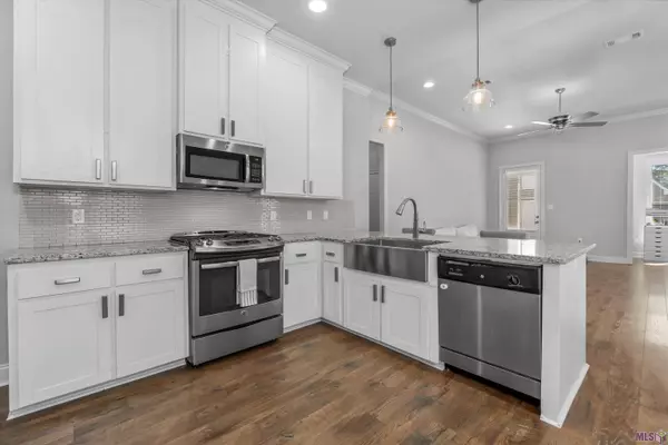 12434 GRAND VILLA CT, Baton Rouge, LA 70817