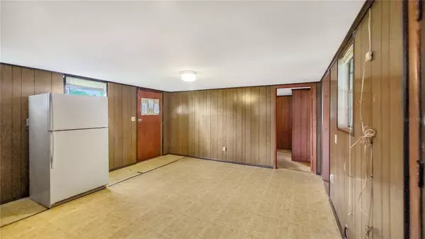 132 SHORELINE AVE, Satsuma, FL 32189