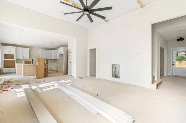 1805 Powell Rd, Clarksville, TN 37043