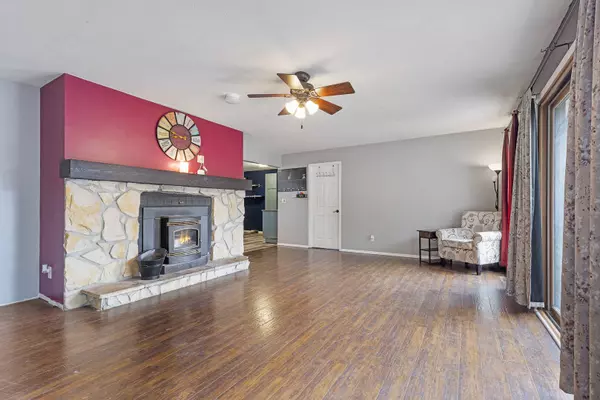 4031 Fairfax RD, Roscoe, IL 61073