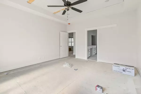 1805 Powell Rd, Clarksville, TN 37043