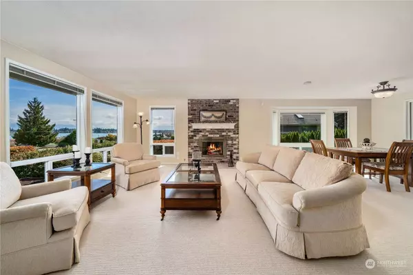 2608 185th AVE E, Lake Tapps, WA 98391