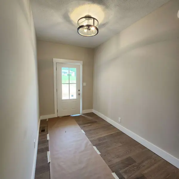 1821 Powell Rd, Clarksville, TN 37043