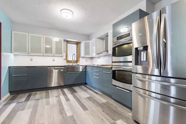 4031 Fairfax RD, Roscoe, IL 61073