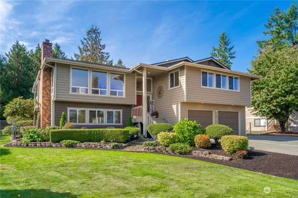 2608 185th AVE E, Lake Tapps, WA 98391