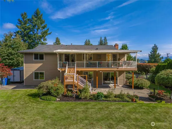 2608 185th AVE E, Lake Tapps, WA 98391