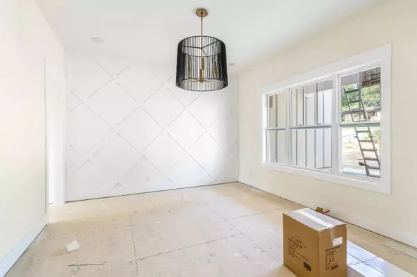 1805 Powell Rd, Clarksville, TN 37043