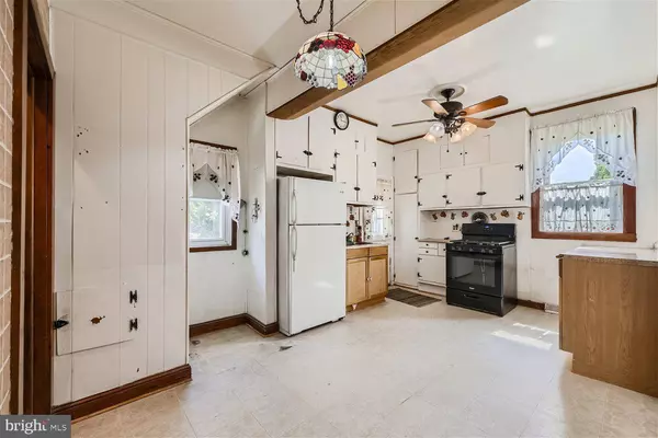 4716 RIDGE RD, Nottingham, MD 21236