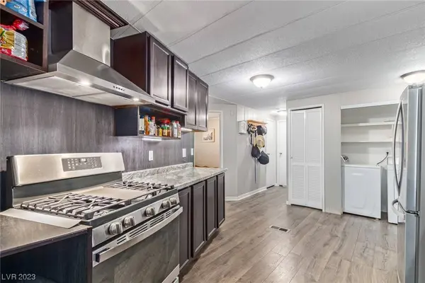 328 Sir George Drive, Las Vegas, NV 89110